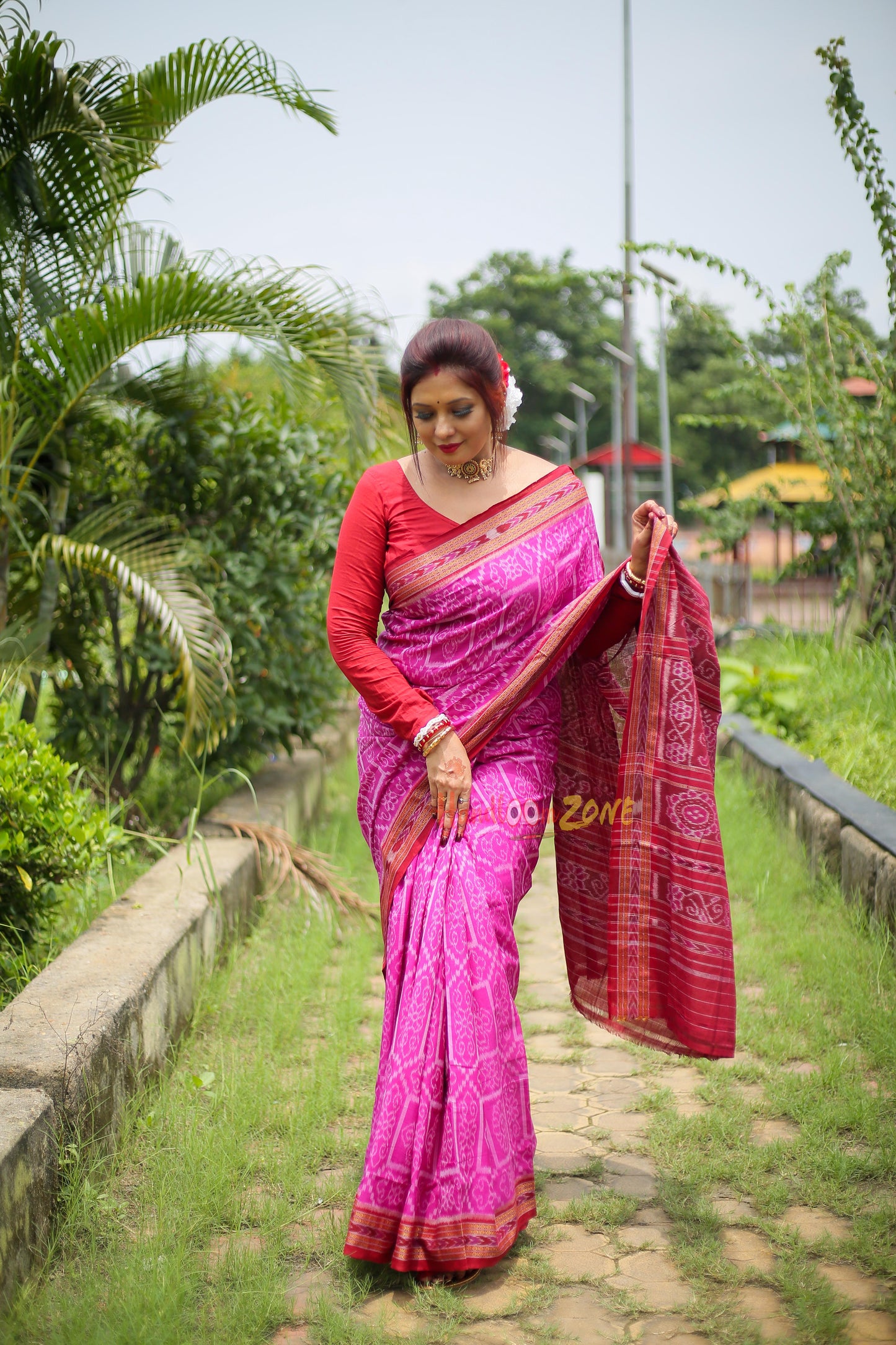 Pink with meroon khandua cotton saree