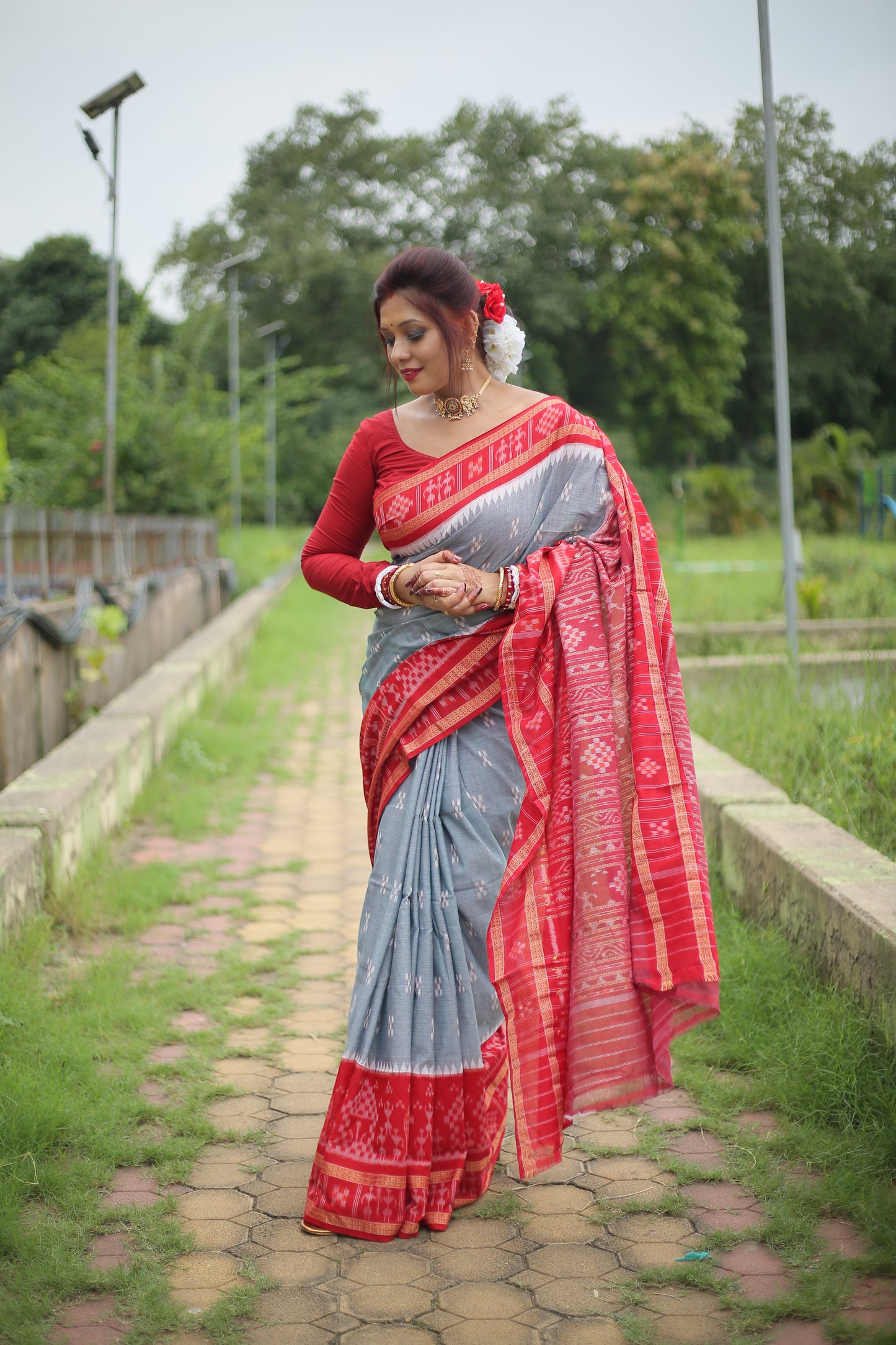 Exclusive scot tribal khandua cotton saree