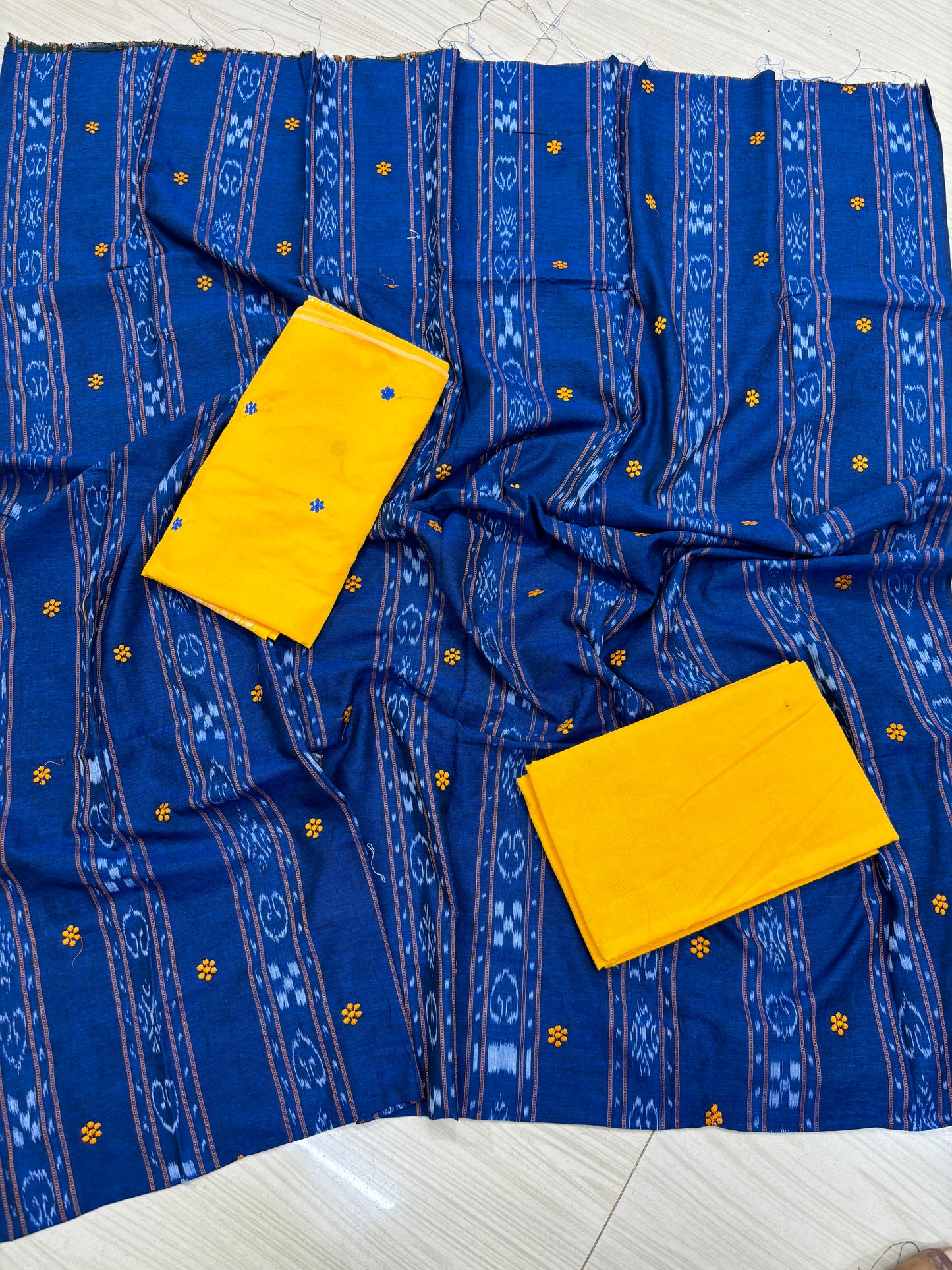 Bandha buti ikat cotton suit set