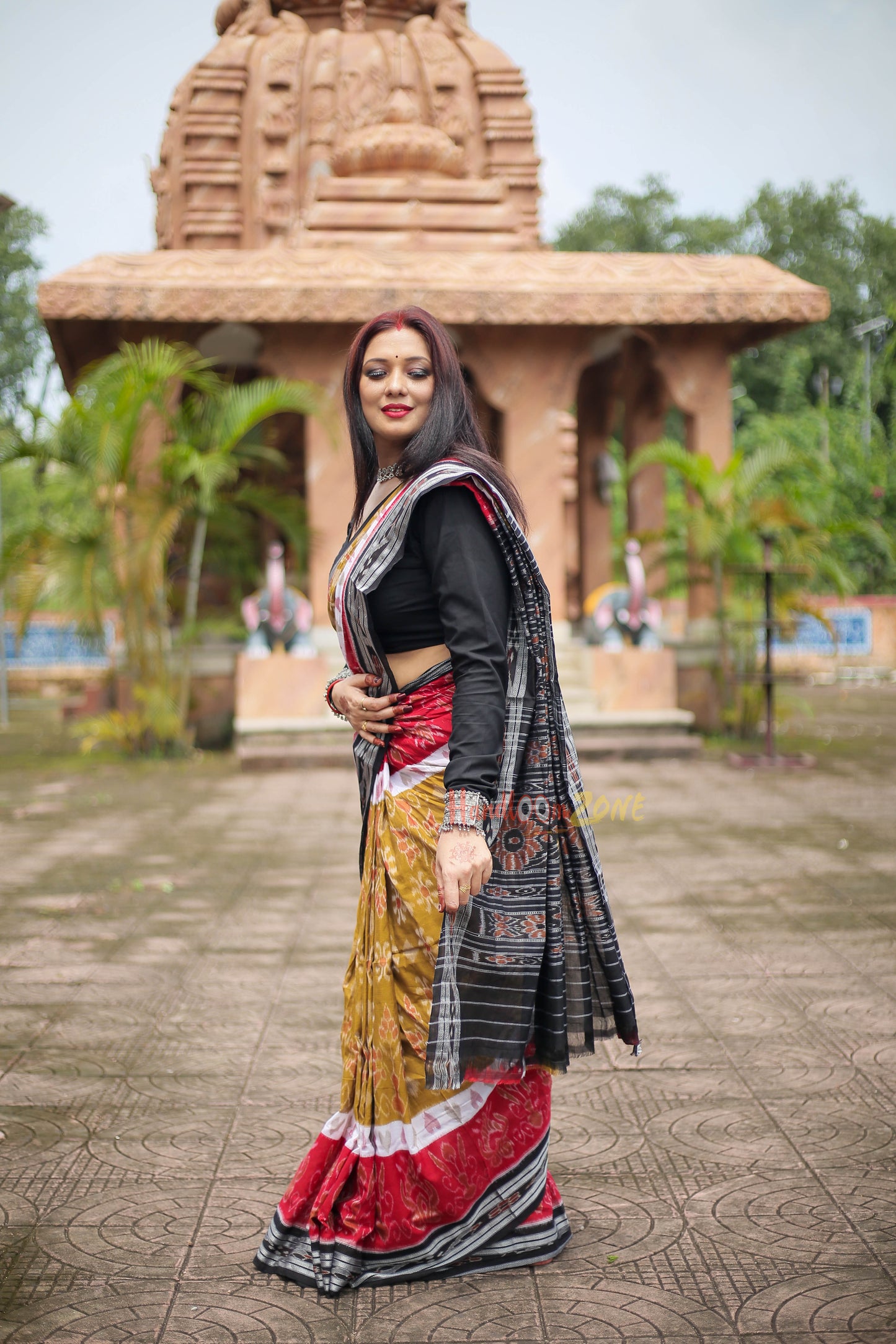 Scot flowers khandua cotton saree