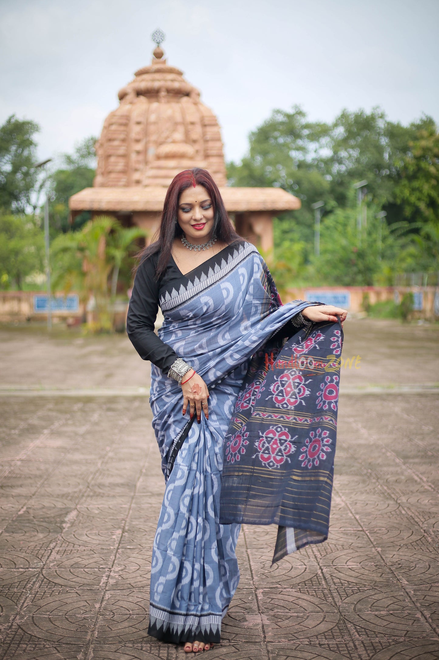 Contemporary khandua cotton saree