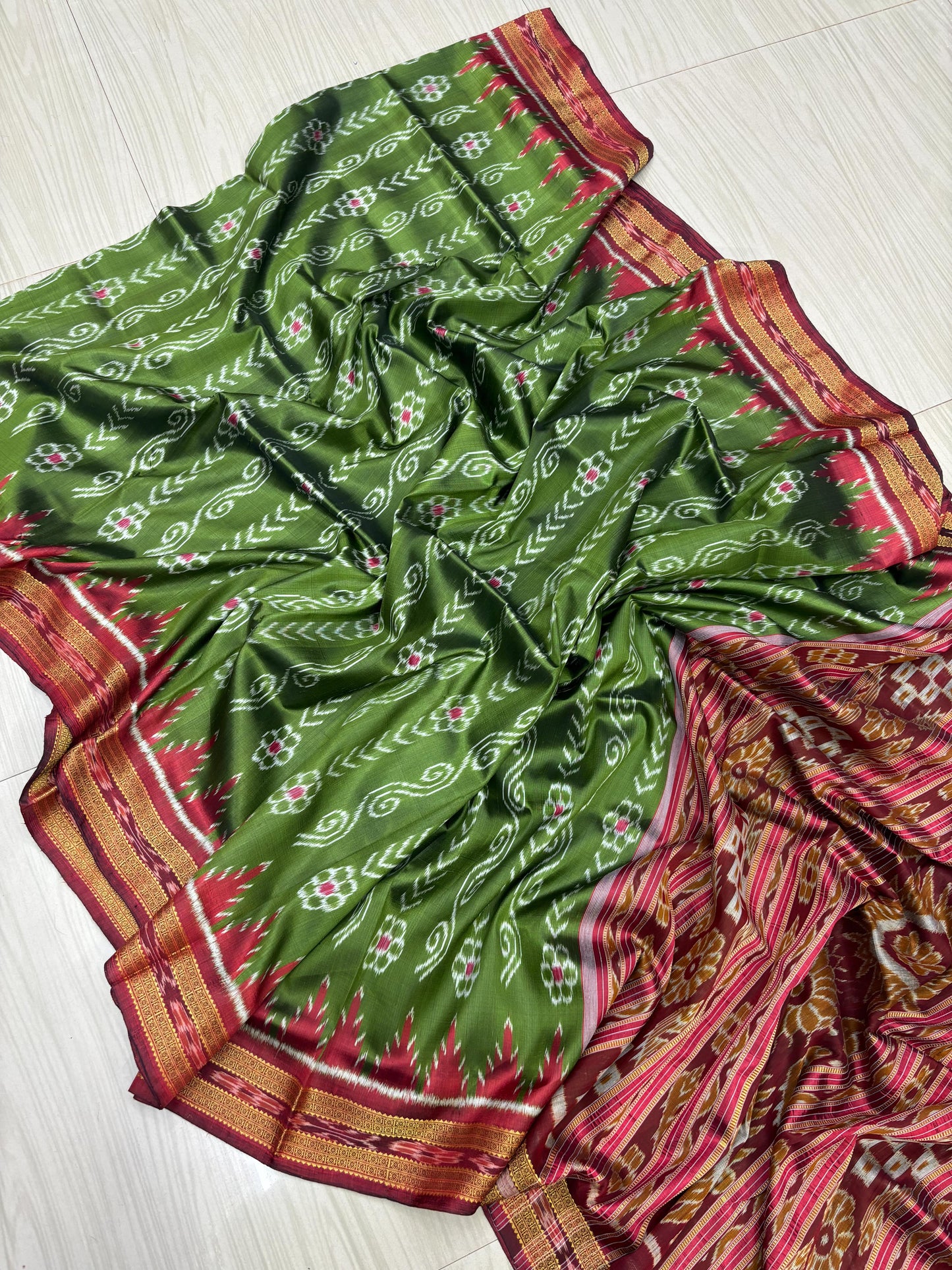 Mehendi green with red khandua silk saree