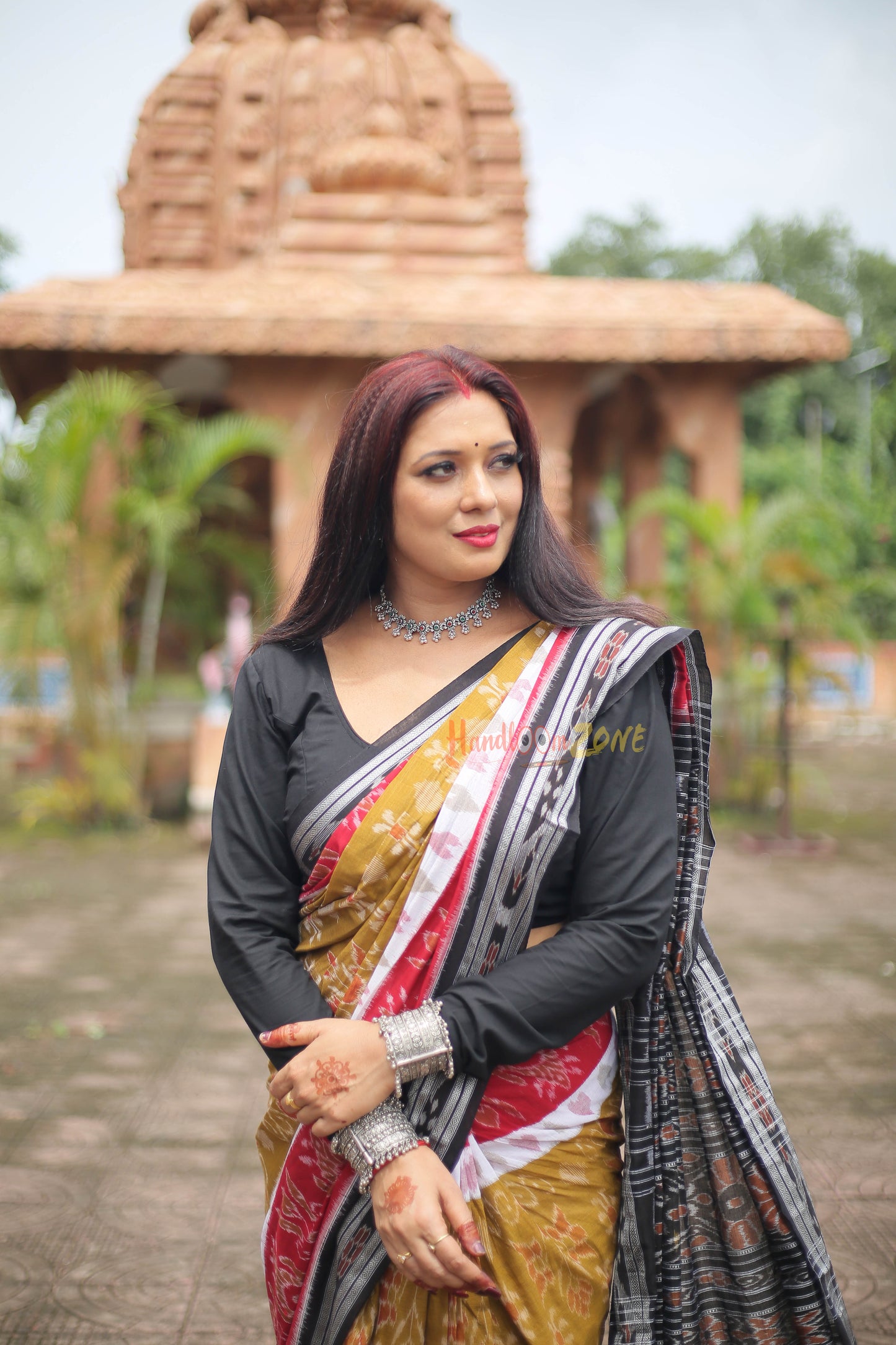 Scot flowers khandua cotton saree