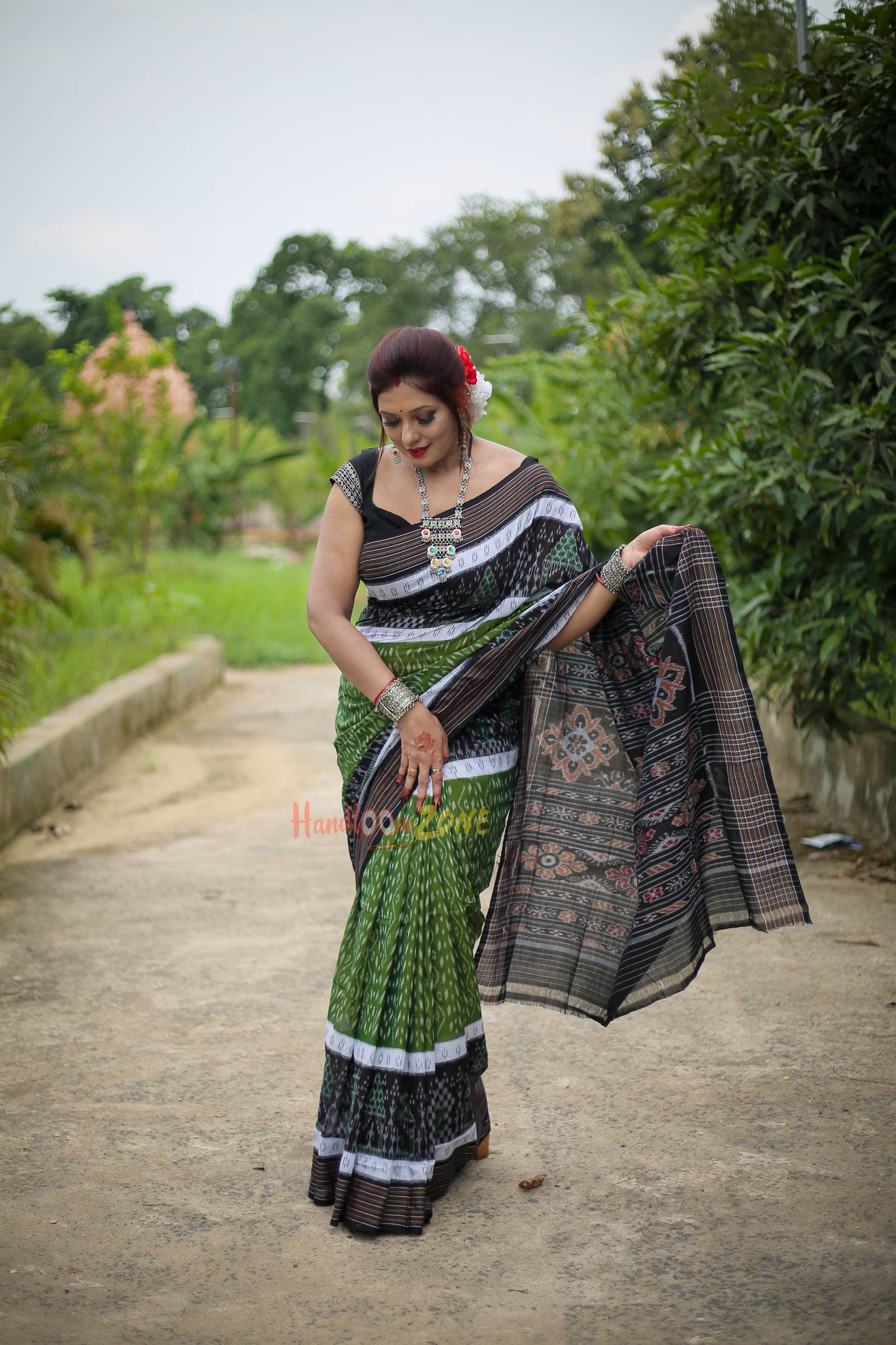 Specia dali scot khandua cotton saree