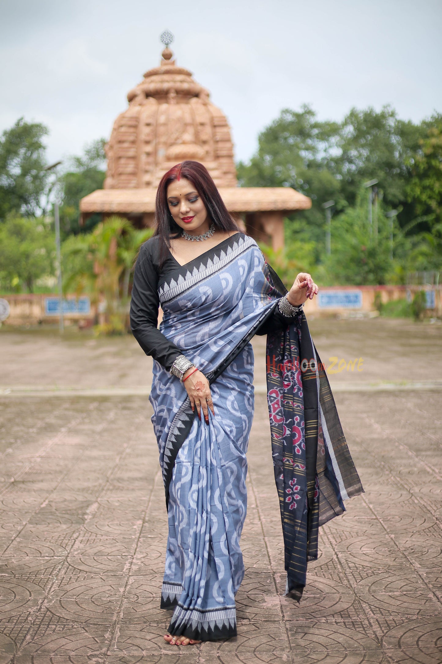 Contemporary khandua cotton saree