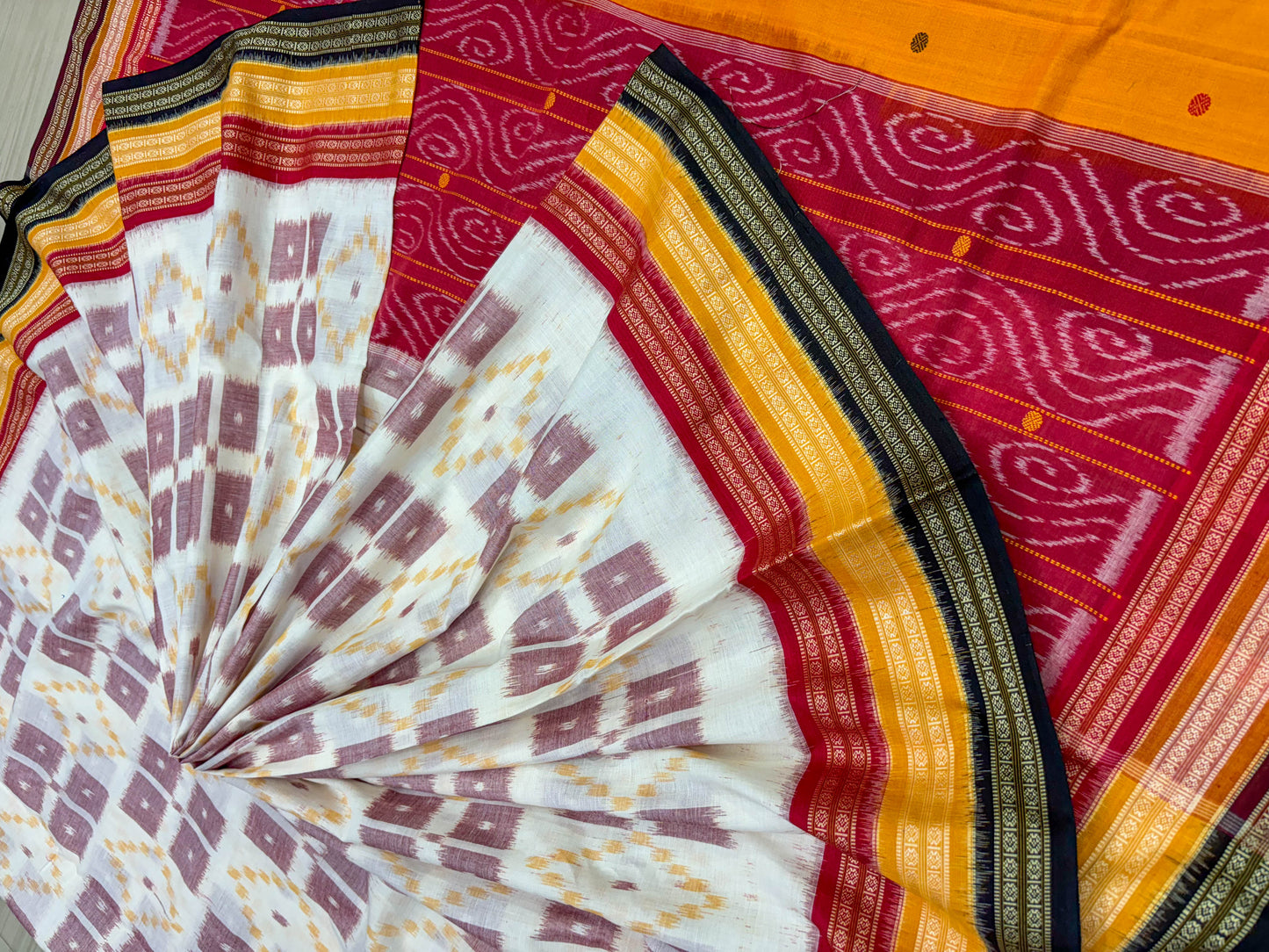 Contemporary kathifera khandua cotton saree
