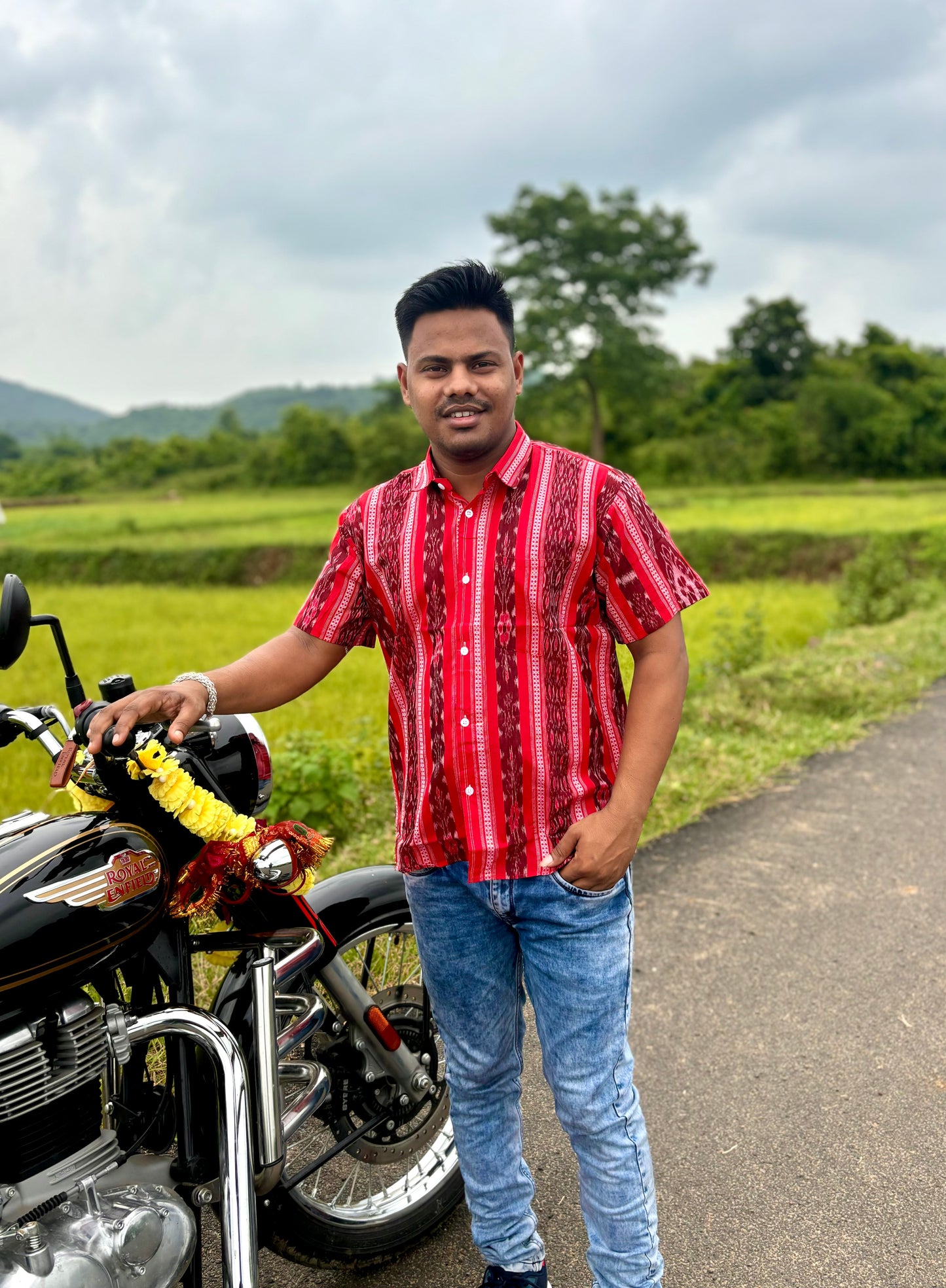Red flowers half shirt