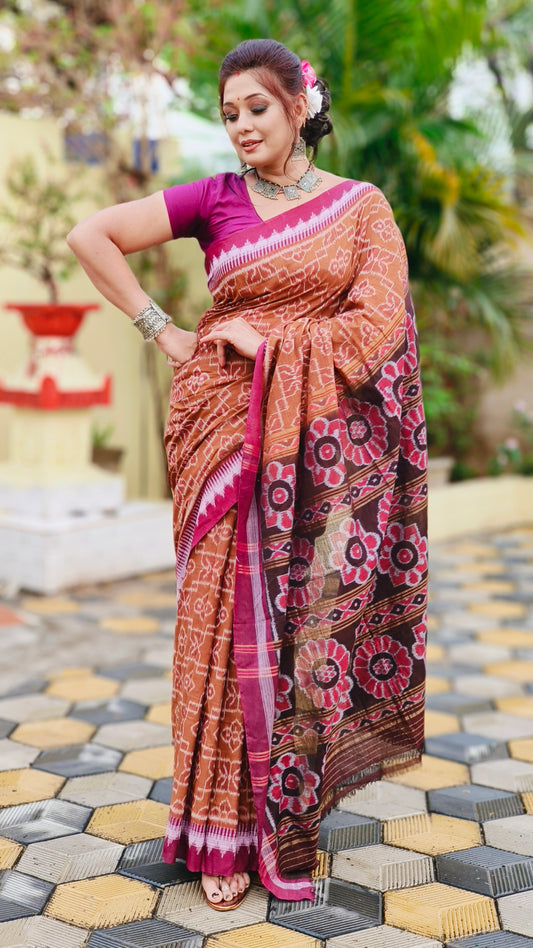 Brown body with meroon border cotton saree