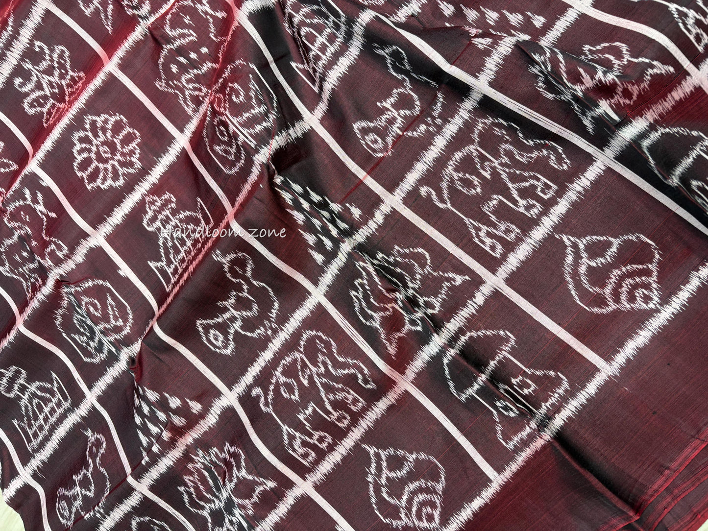 Contemporary nabakothi khandua silk saree