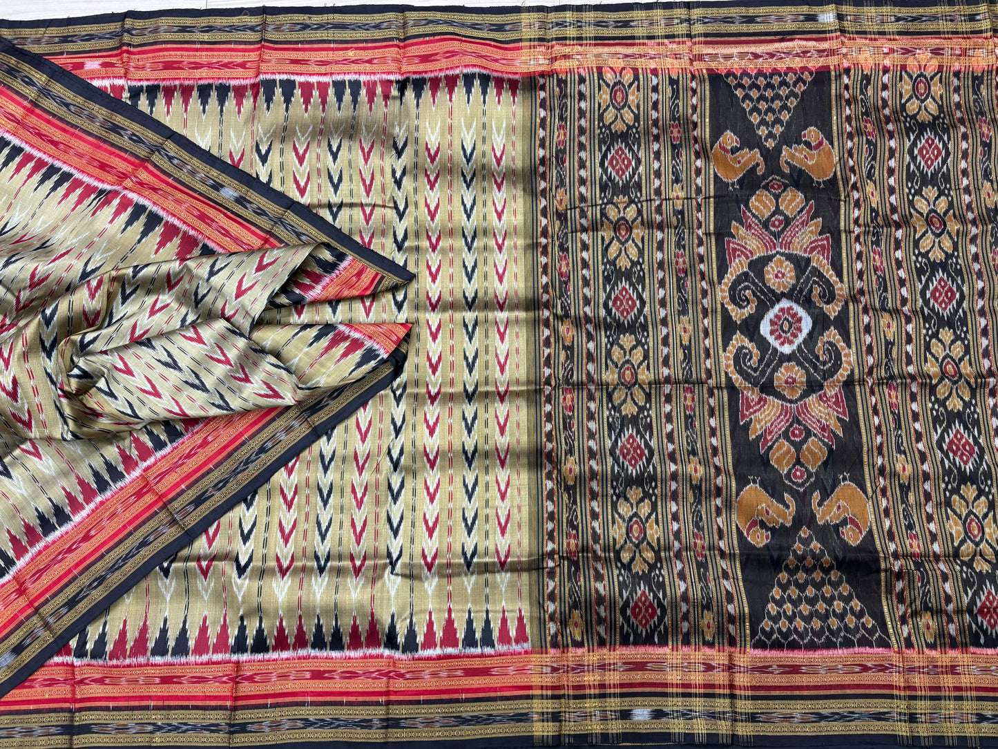 Double border tira anji khandua silk saree