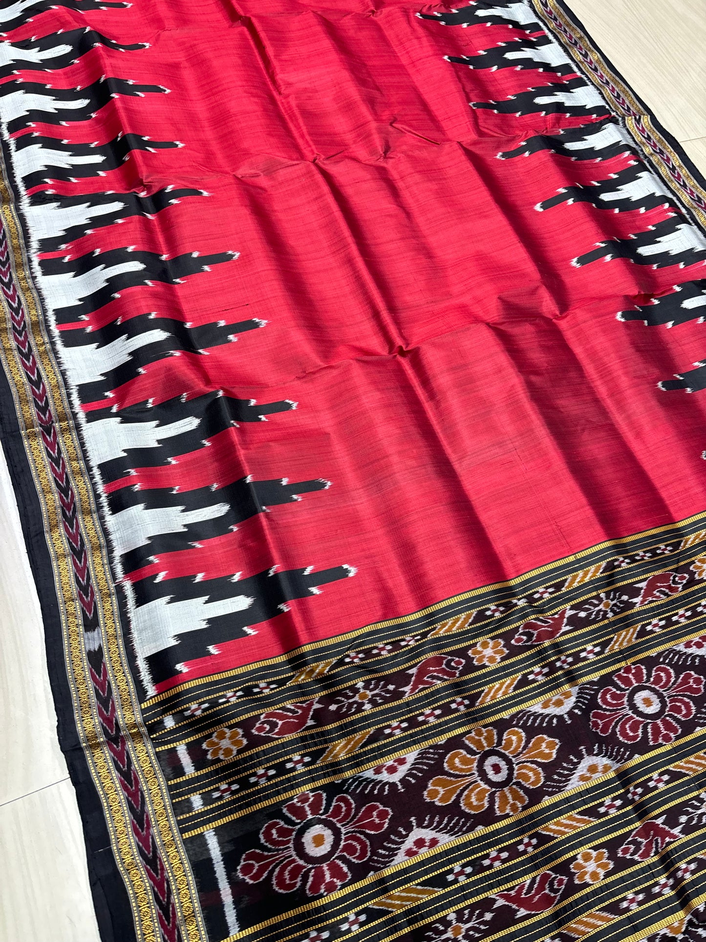 Big temple border khandua silk saree