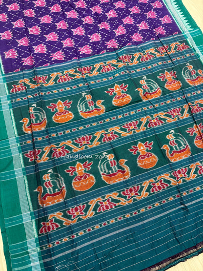 Exclusive body lotus with small temple cotton saree