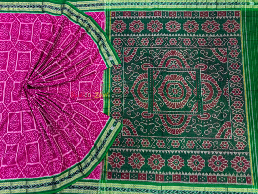 Exclusive rani with green khandua cotton saree