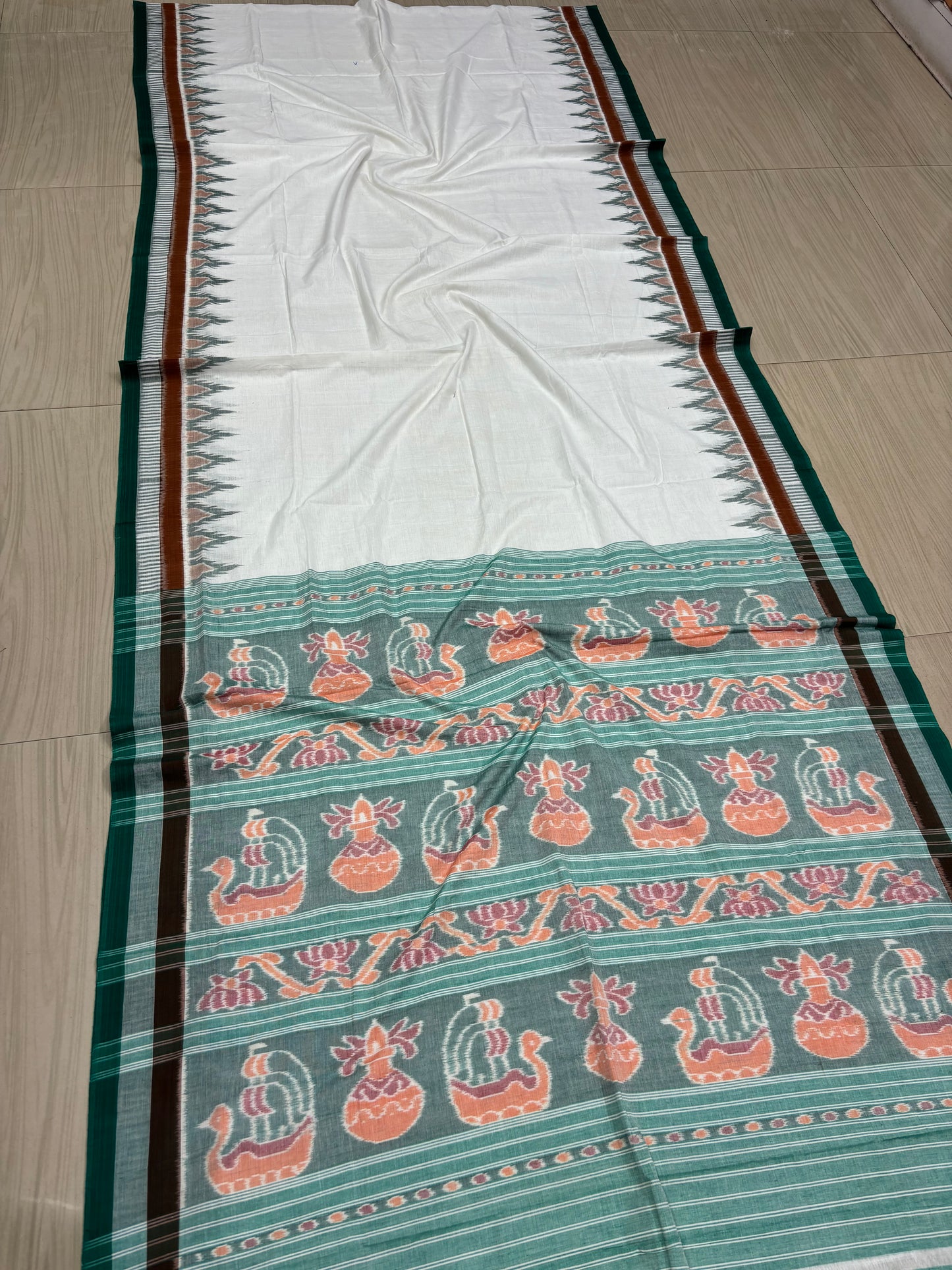 Contemporary triple border khandua cotton saree
