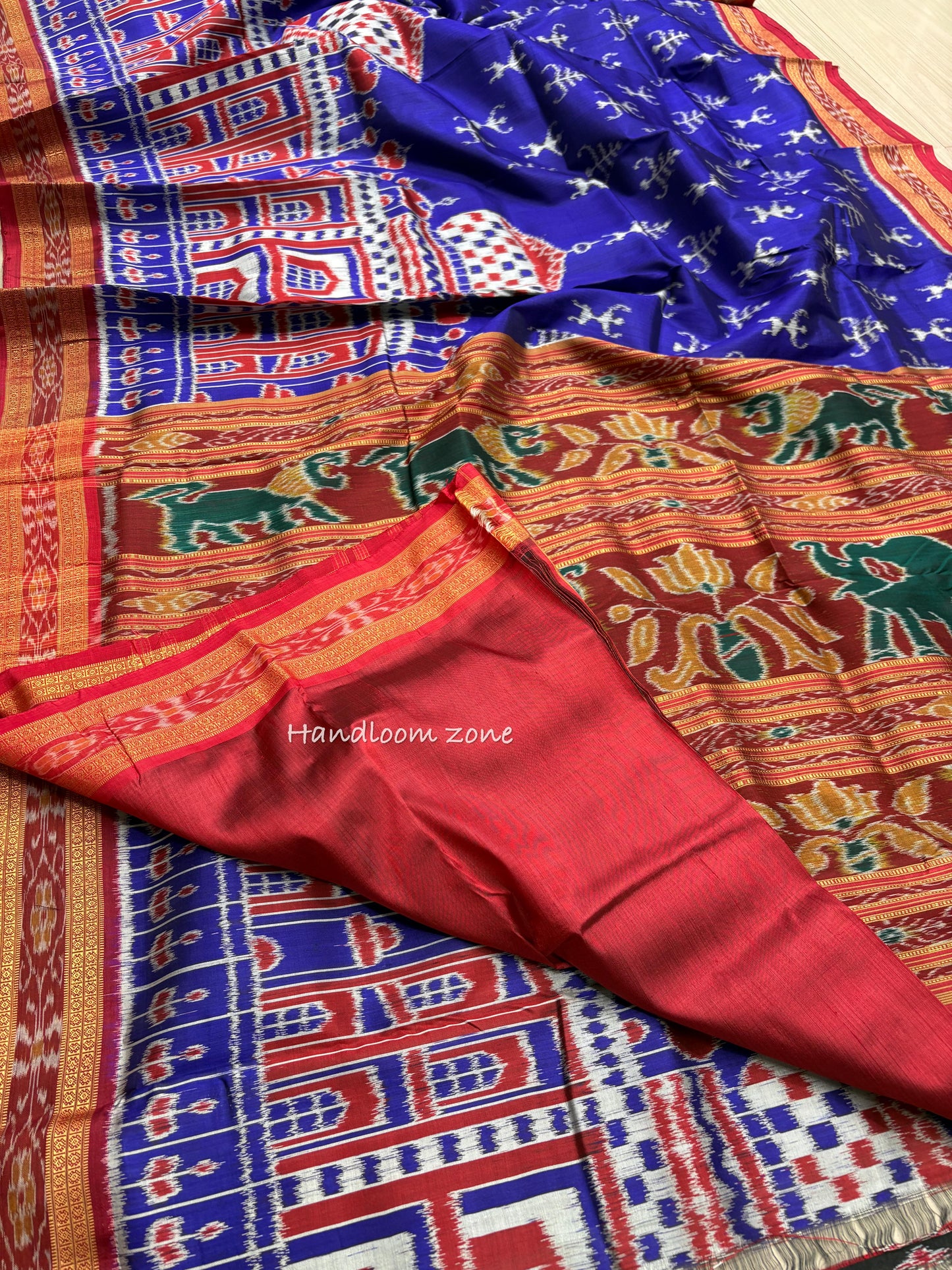 Exclusive Taj Mahal khandua silk saree