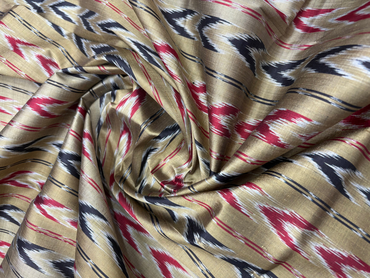 Double border tira anji khandua silk saree