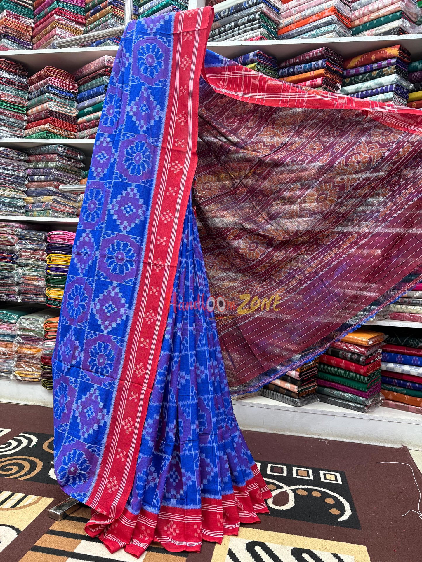 Body box with Pasapali border cotton saree