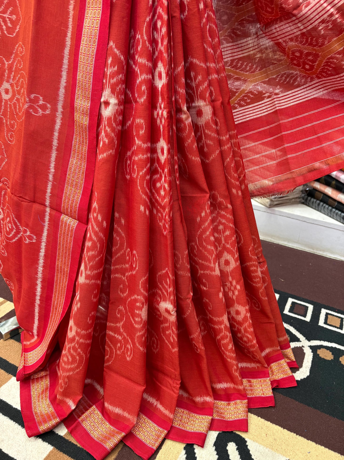 Exclusive body flowers contemporary cotton saree