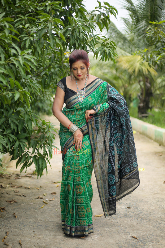 Body flowers khandua cotton saree