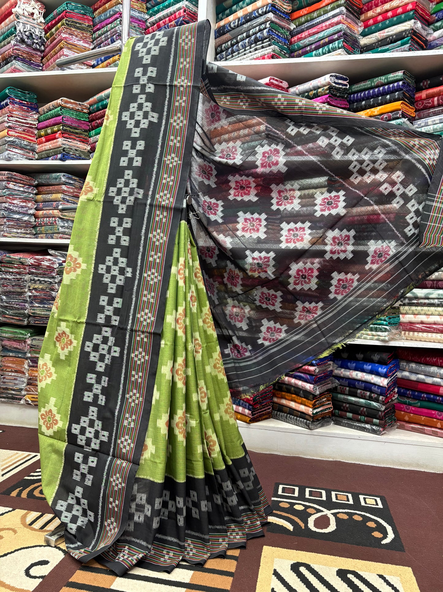 Scot with body pasapali cotton saree