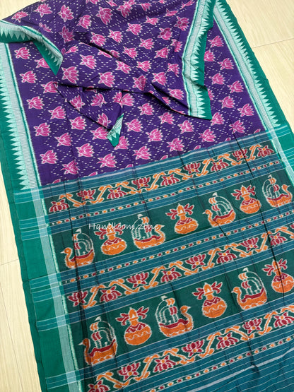 Exclusive body lotus with small temple cotton saree