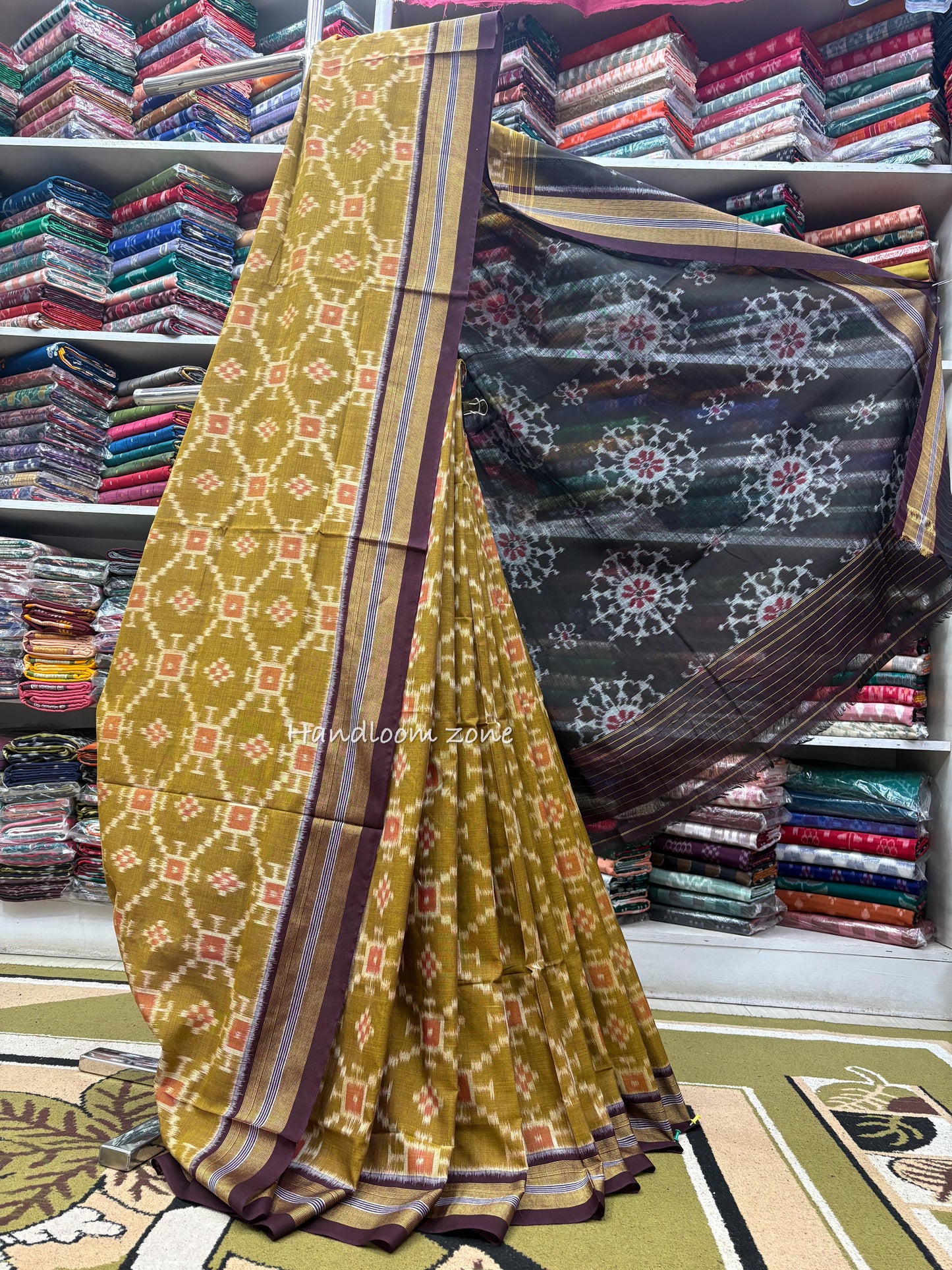Special body chain flowers cotton saree