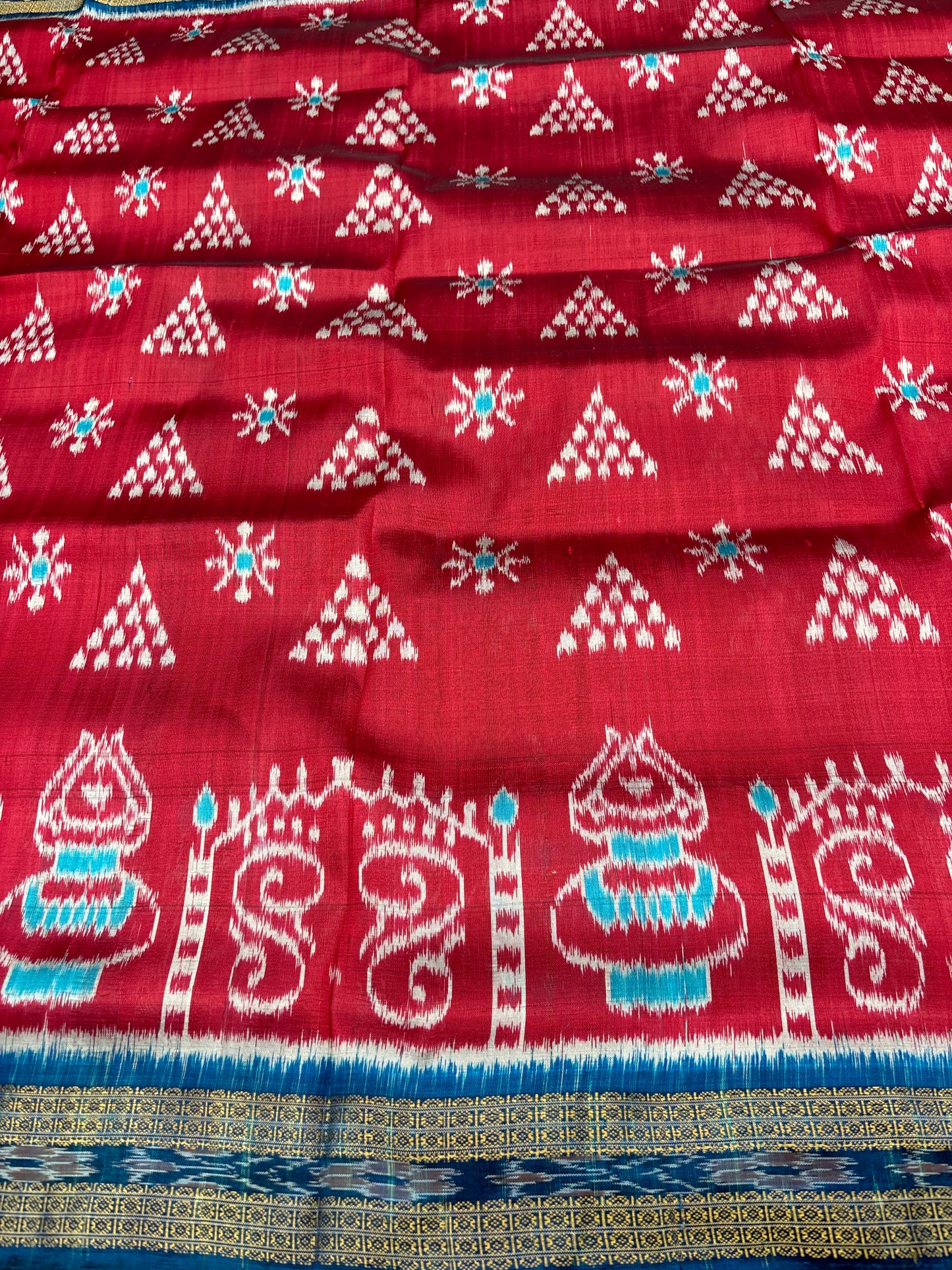 Laxmi pada with chita khandua silk saree