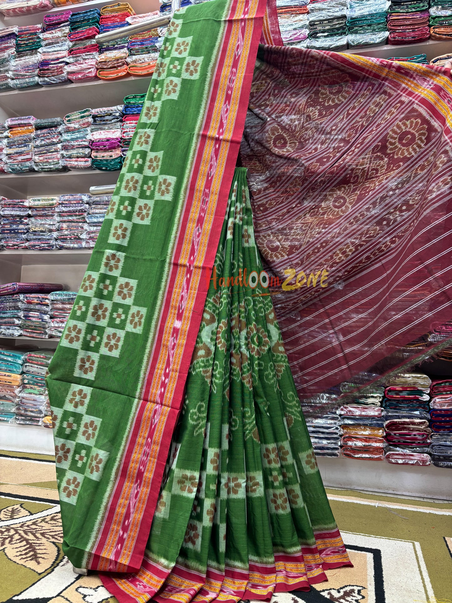 Body pasapali with flowers khandua cotton saree